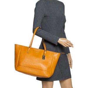 Coach marigold Saffiano medium city tote